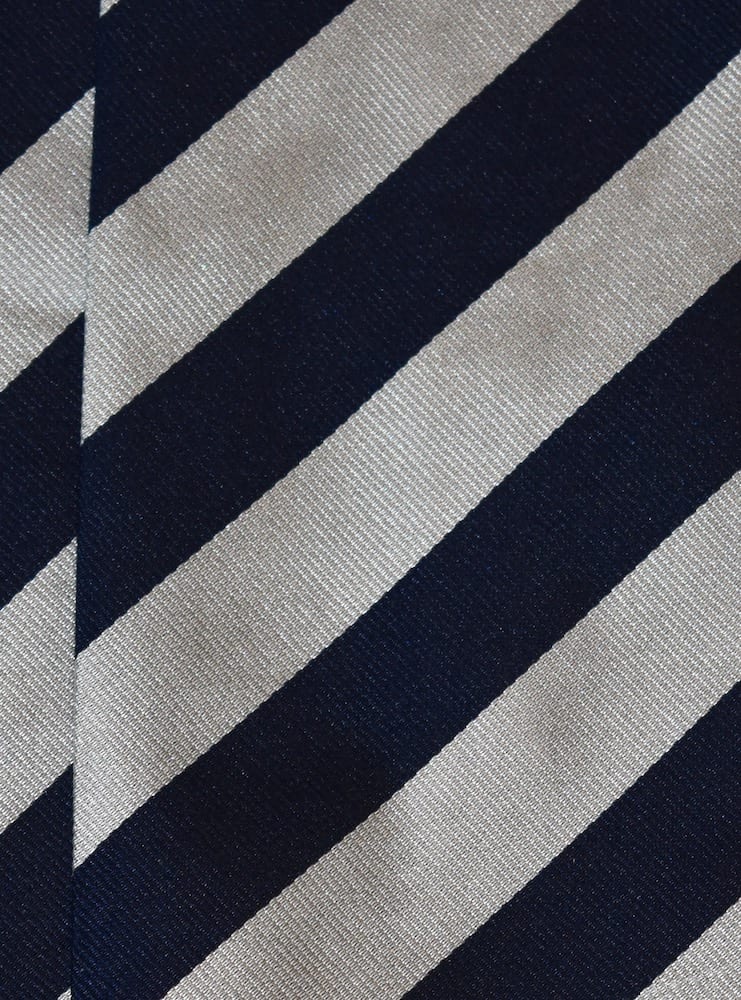 REGIMENTAL navy/silver silk tie